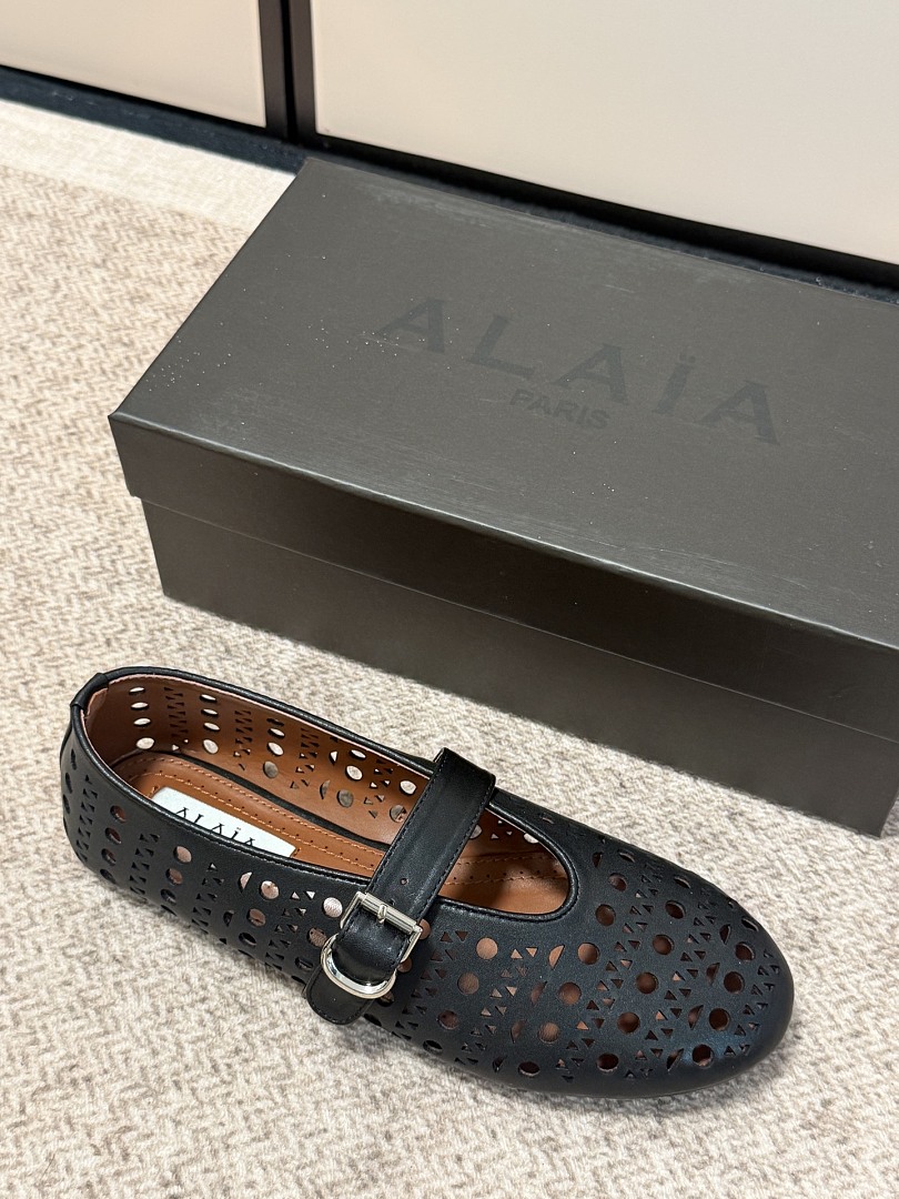 ALAÏA Strass Ballet Flats · R73X — תמונה 4