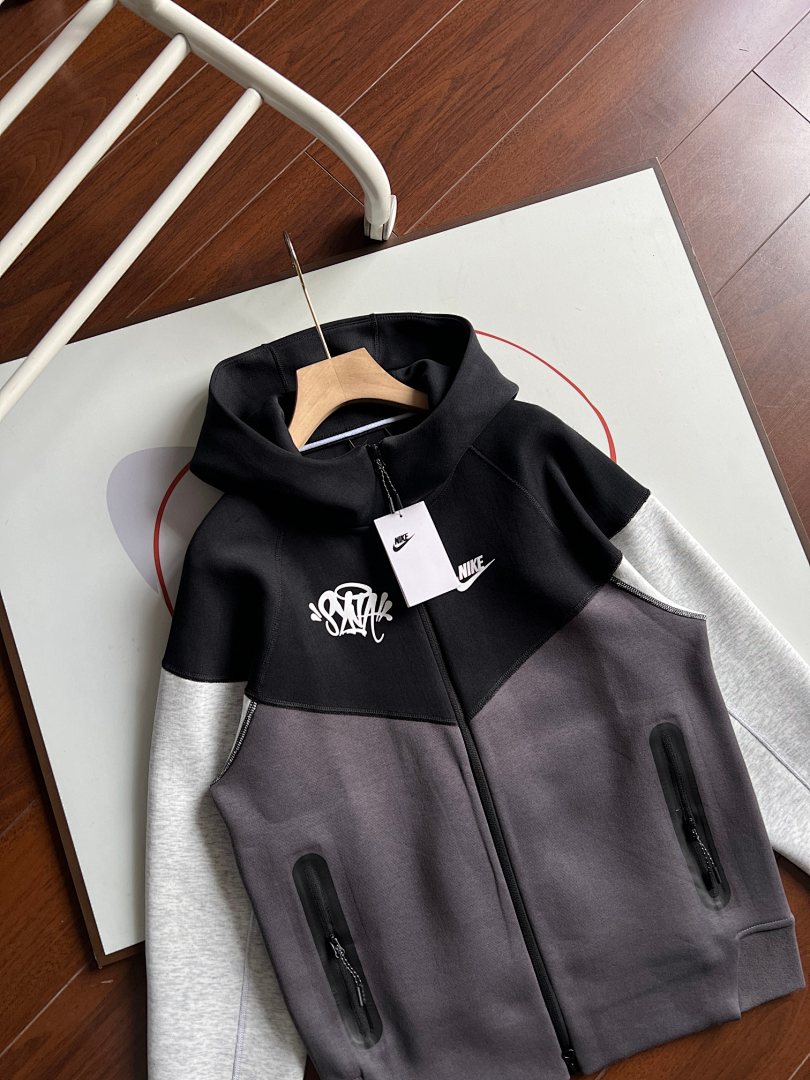 Nike Tech Fleece x Central Cee · JF03 — תמונה 3