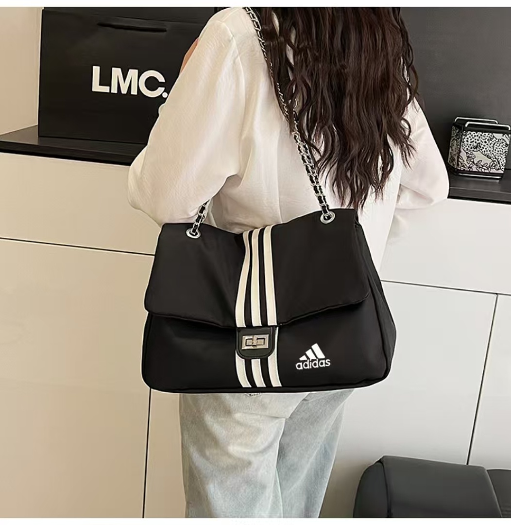 Adidas — תיק כתף · D35F — תמונה 6