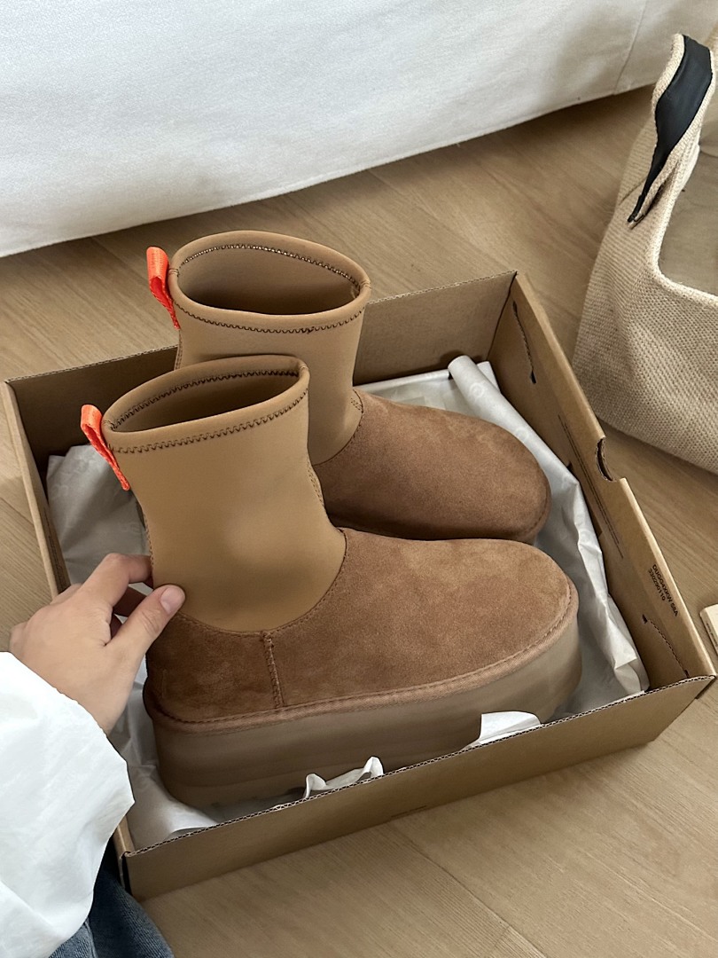 UGG Classic Dipper · M8D5 — תמונה 14