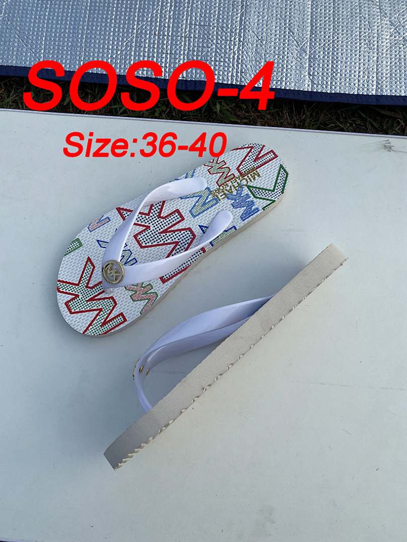 Michael Kors Signature Logo Flip Flops · SOSO — תמונה 16