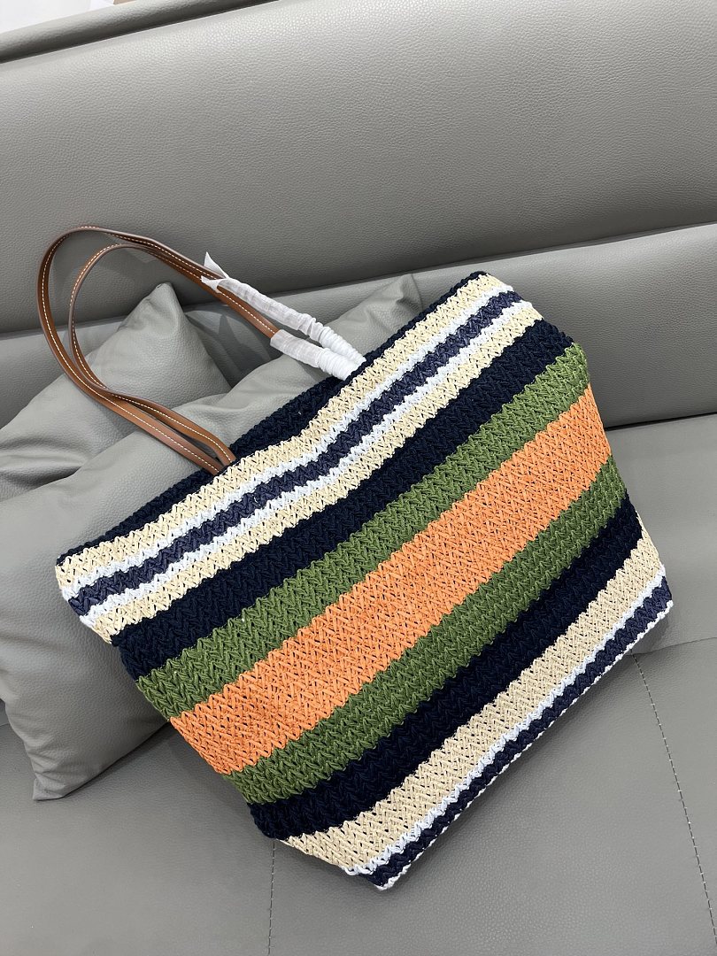Miu Miu Raffia-Effect Woven Tote Bag · R85B — תמונה 7