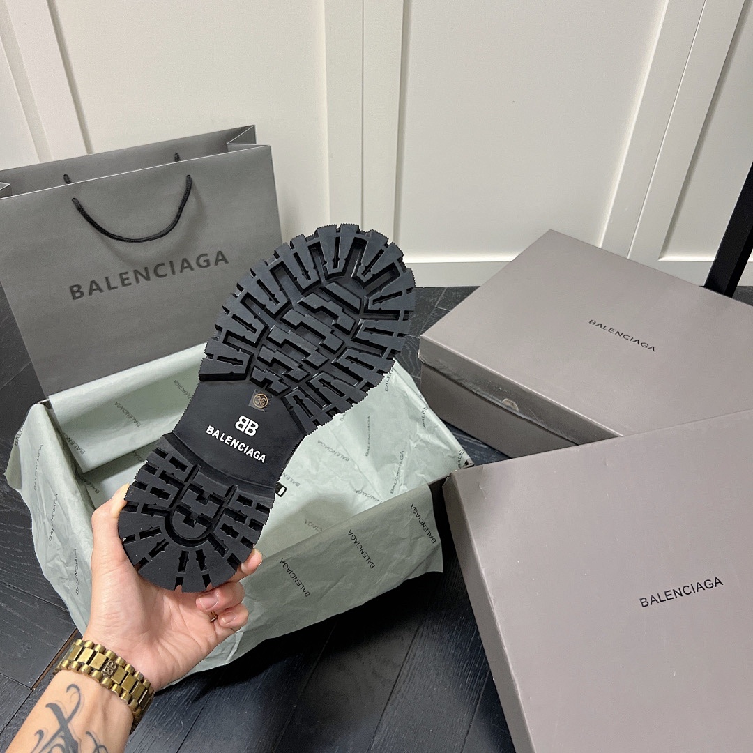 Balenciaga Tractor · M9A1 — תמונה 5
