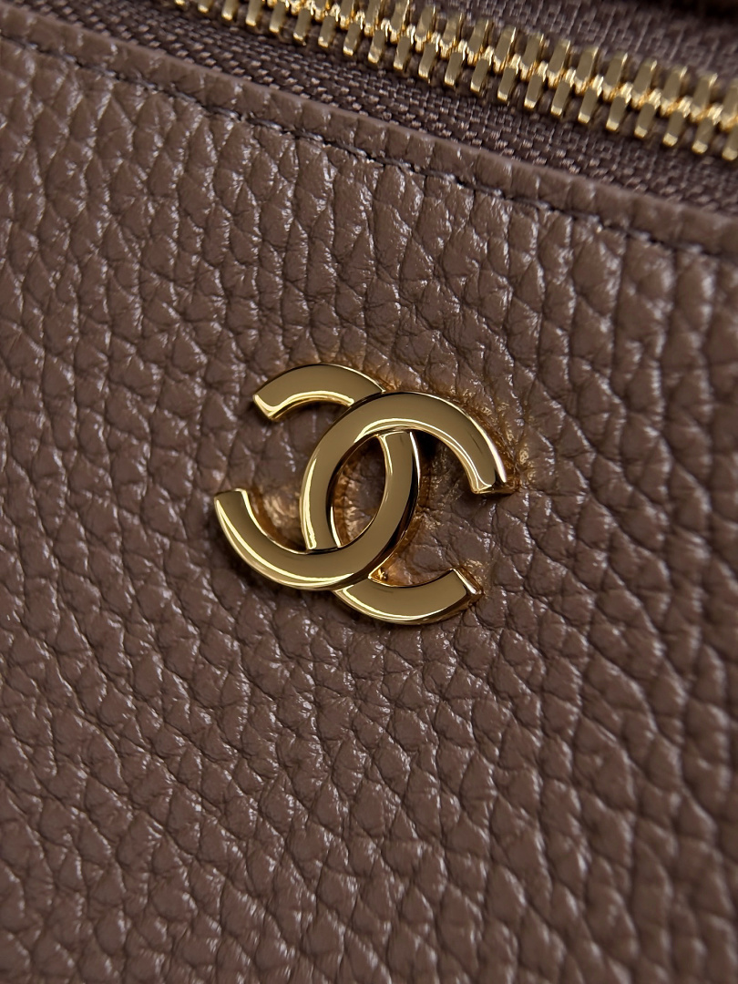 Chanel Slim Vanity Case with Chain · X03K — תמונה 7
