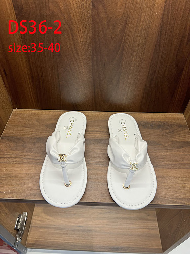 Chanel Quilted Thong Sandals · DS36