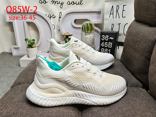 Adidas Alphabounce · Q85W