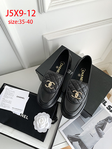 Chanel Quilted CC Turnlock Loafers · J5X9