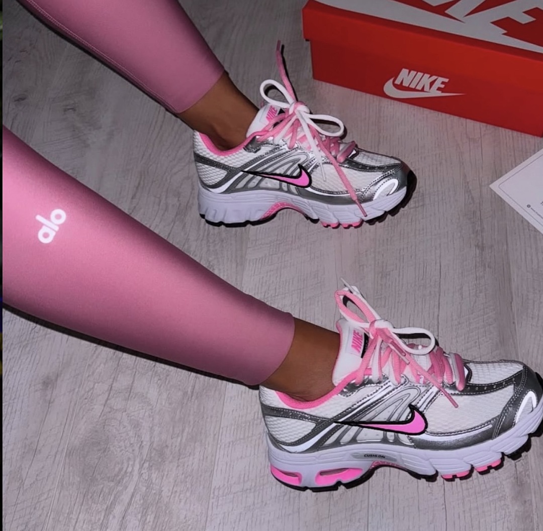 Nike Air Max Moto 2K · N2K