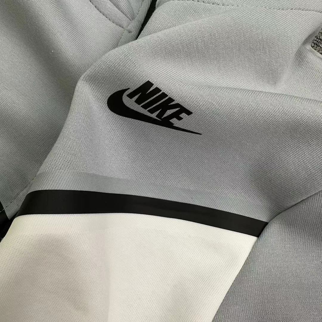 Nike Tech Fleece Windrunner · M9B5 — תמונה 32