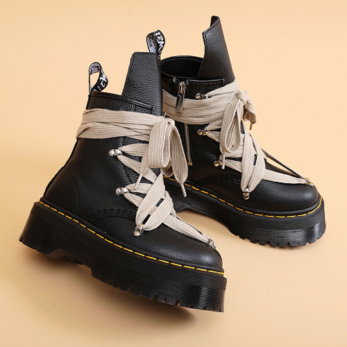 Dr. Martens 1460 Quad Sole Pentagram · Y27N