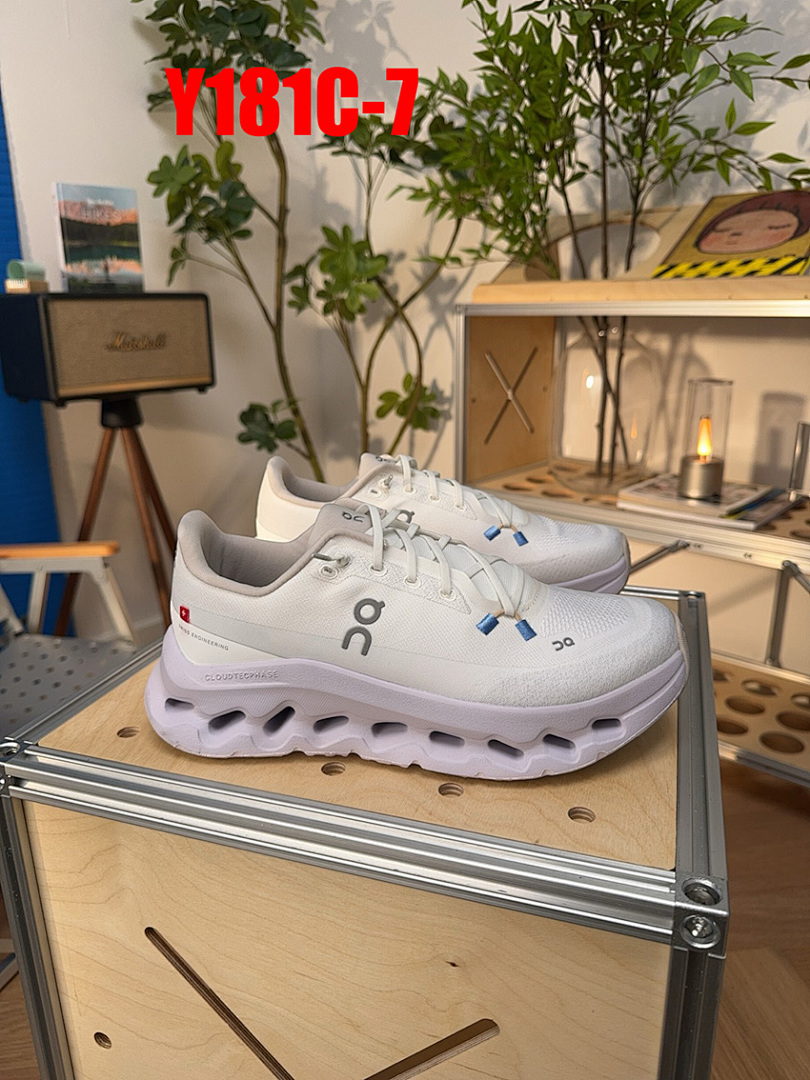 On Cloudtilt · Y181C — תמונה 11
