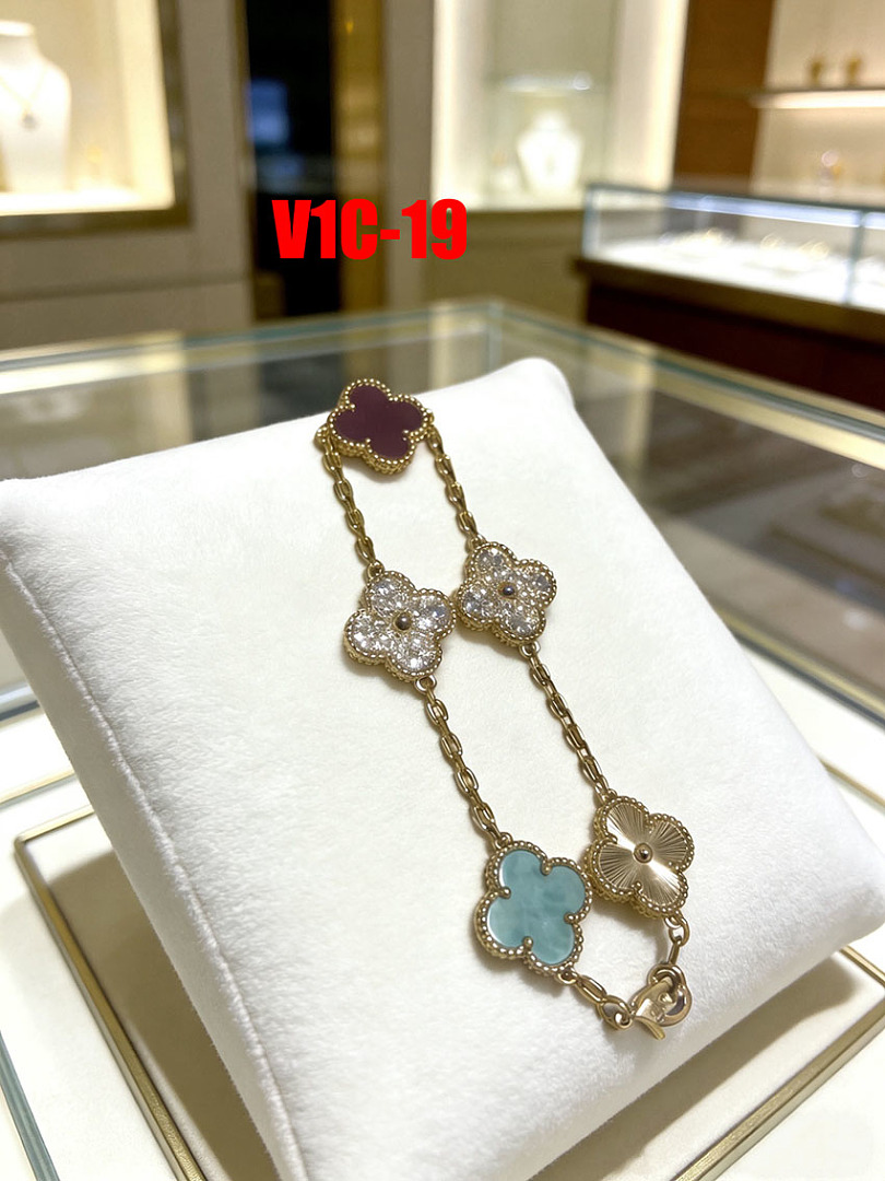 Van Cleef & Arpels Vintage Alhambra · V1C — תמונה 17