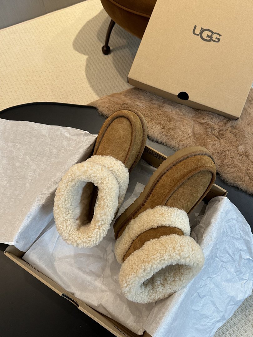 UGG Ultra Mini Fluff Boot · Y15G — תמונה 10