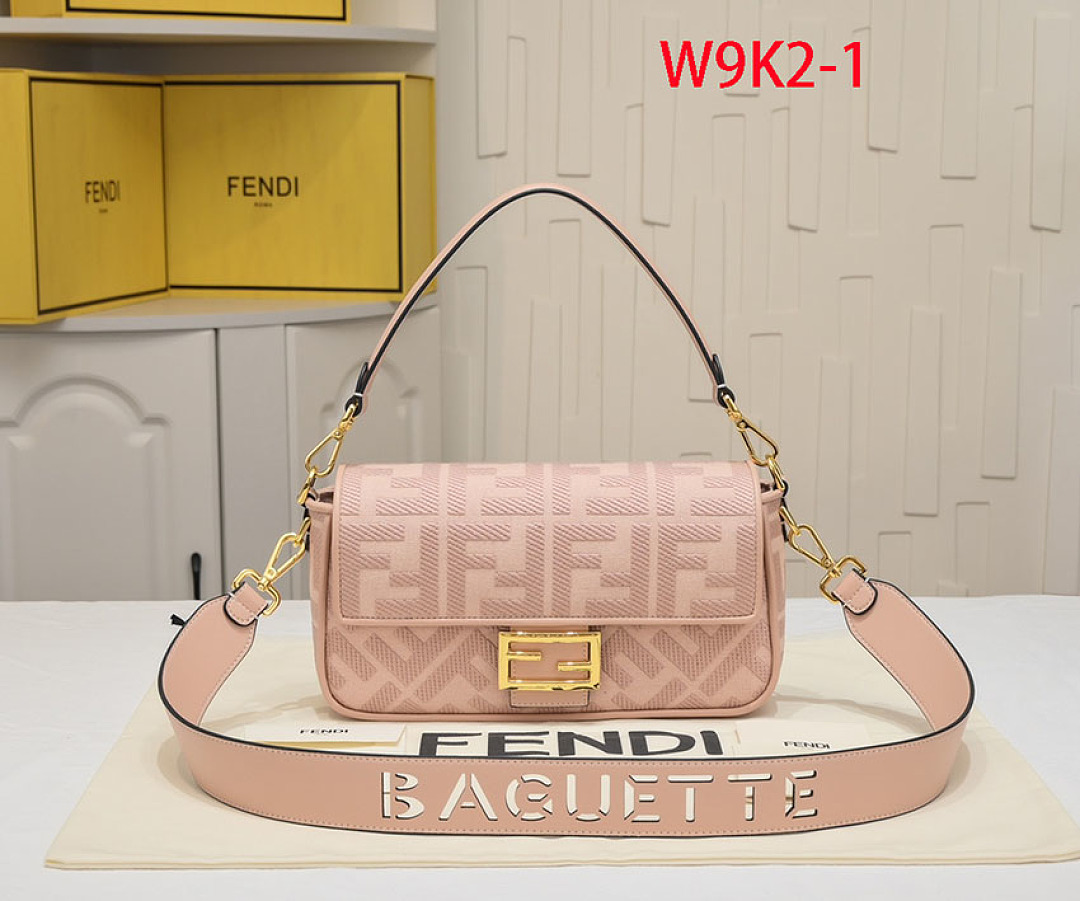 Fendi Baguette · W9K2