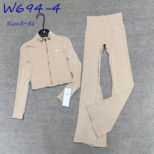 Alo Yoga — סט טרנינג · W694