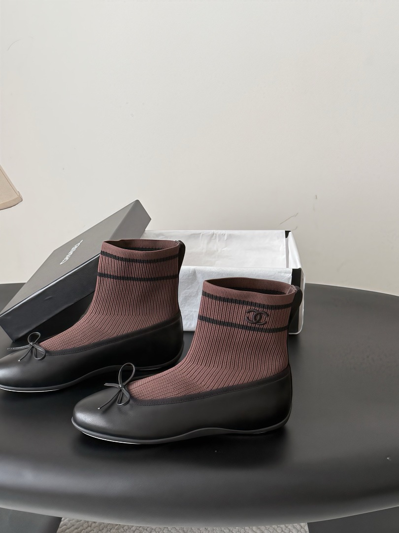 Chanel Sock Sneakers · L643 — תמונה 9