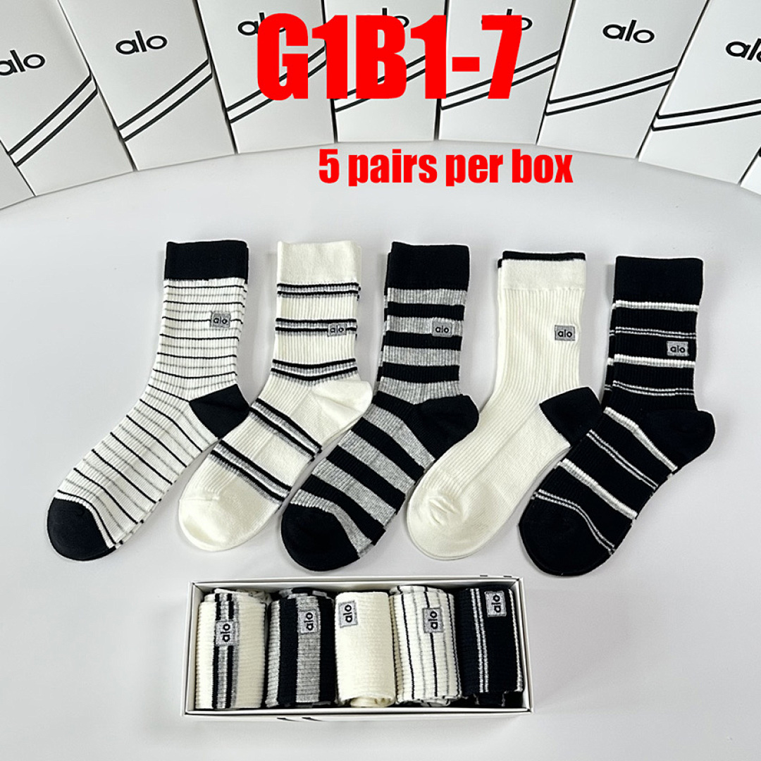 Alo Yoga Half-Crew Understated Sock · G1B1 — תמונה 24