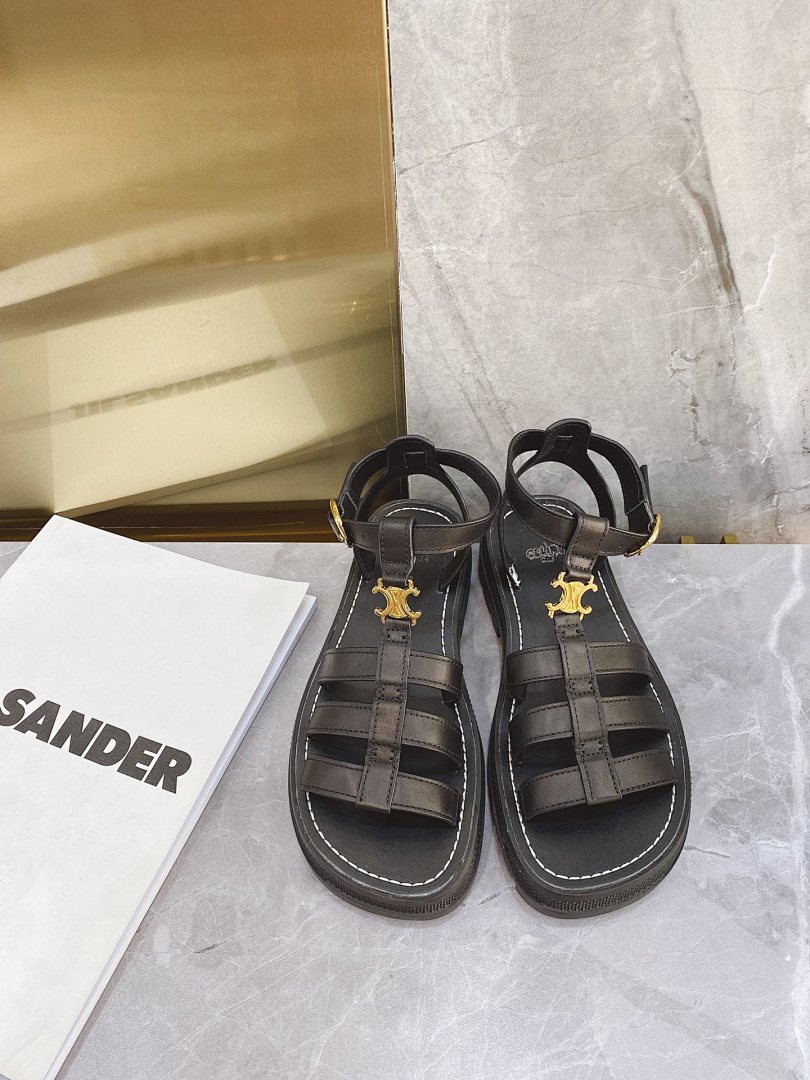 Celine Clea Triomphe Sandal · Y5B6 — תמונה 9
