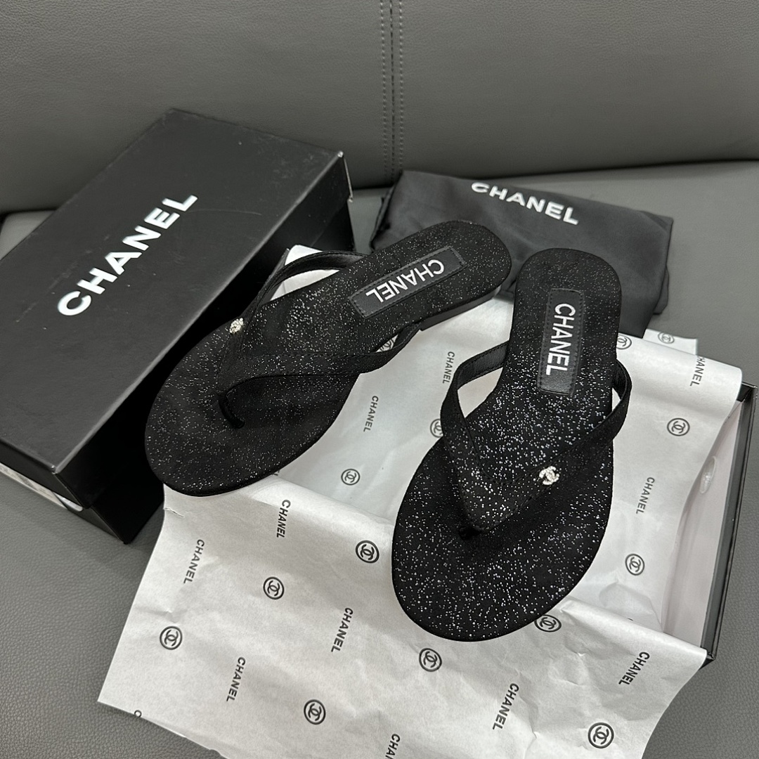 Chanel Thong Sandals · J6EC — תמונה 7