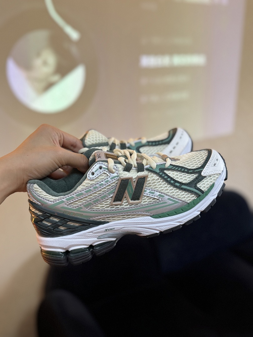New Balance 1906R GANNI Egret · J1H6 — תמונה 9