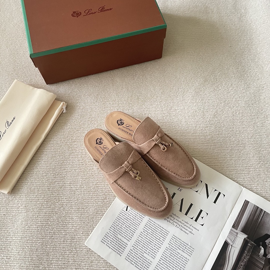 Loro Piana Summer Charm Walk · EFE2 — תמונה 11