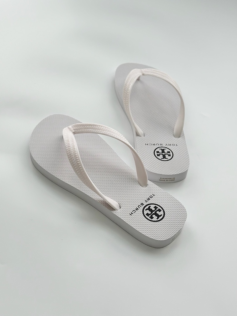 Tory Burch — סנדלים וכפכפים · G26T — תמונה 3