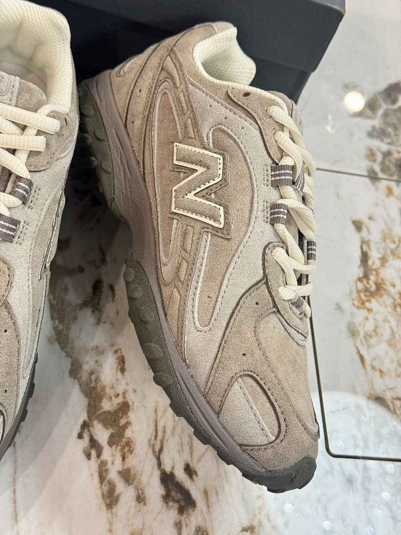 New Balance 204L · X5R2 — תמונה 18