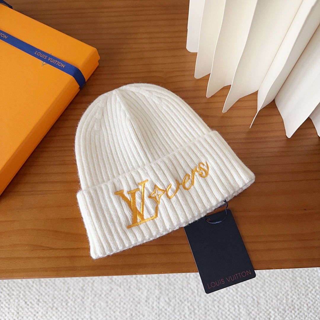 Louis Vuitton LV Spark Beanie · JJR6 — תמונה 5