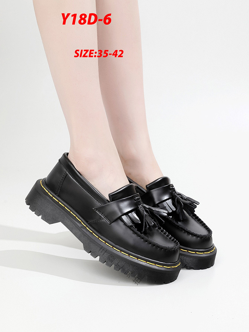 Dr. Martens Holly · Y18D — תמונה 10