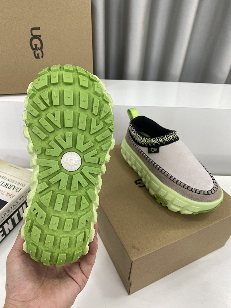 UGG Venture Daze · Y17B — תמונה 6