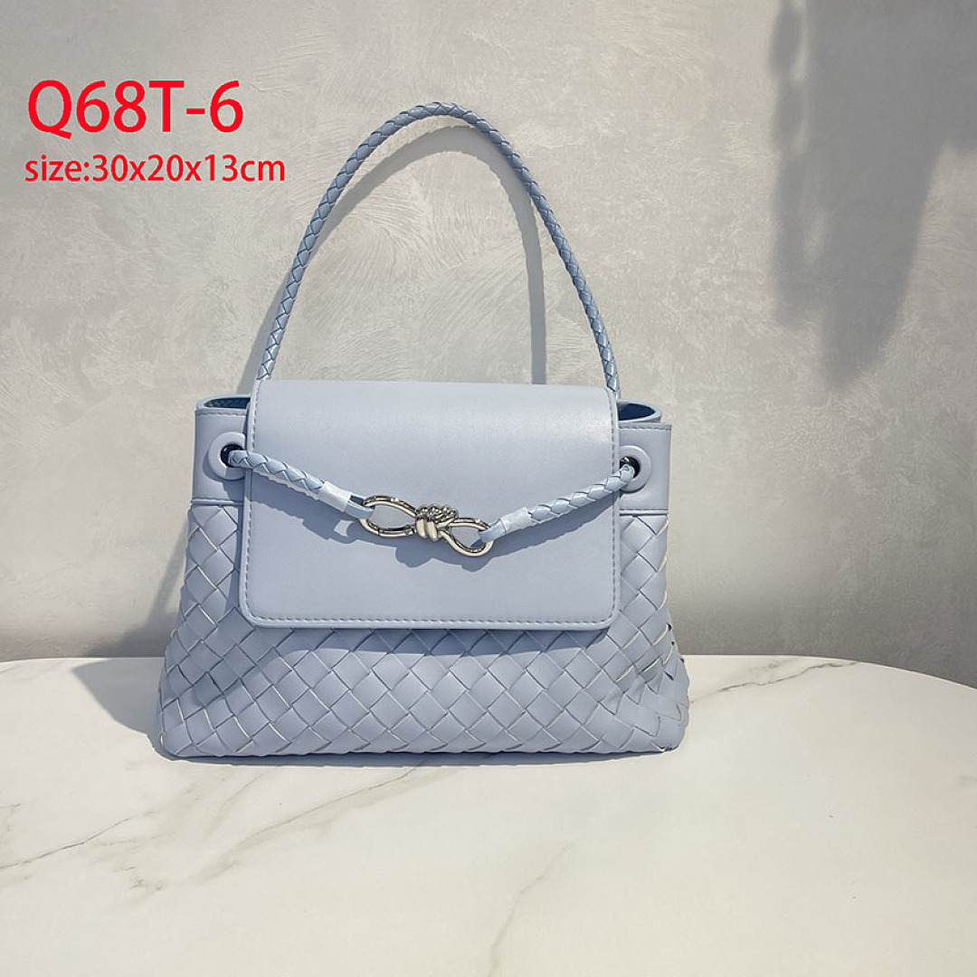 Bottega Veneta Andiamo Messenger · Q68T — תמונה 7