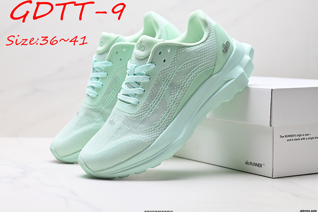 Alo Yoga Alo Runner · GDTT — תמונה 21