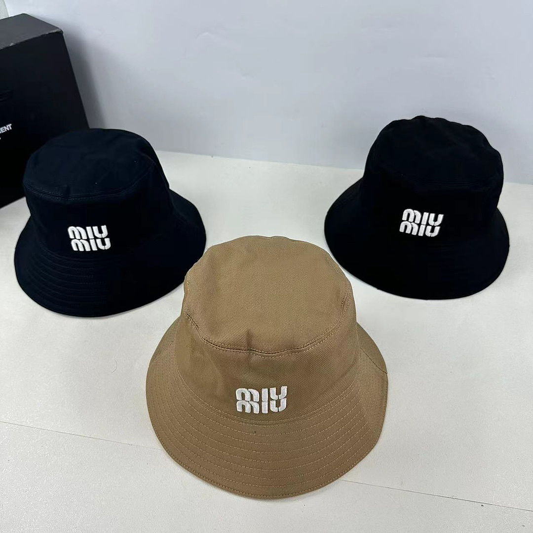 Miu Miu Bucket Hat · C8M1 — תמונה 10