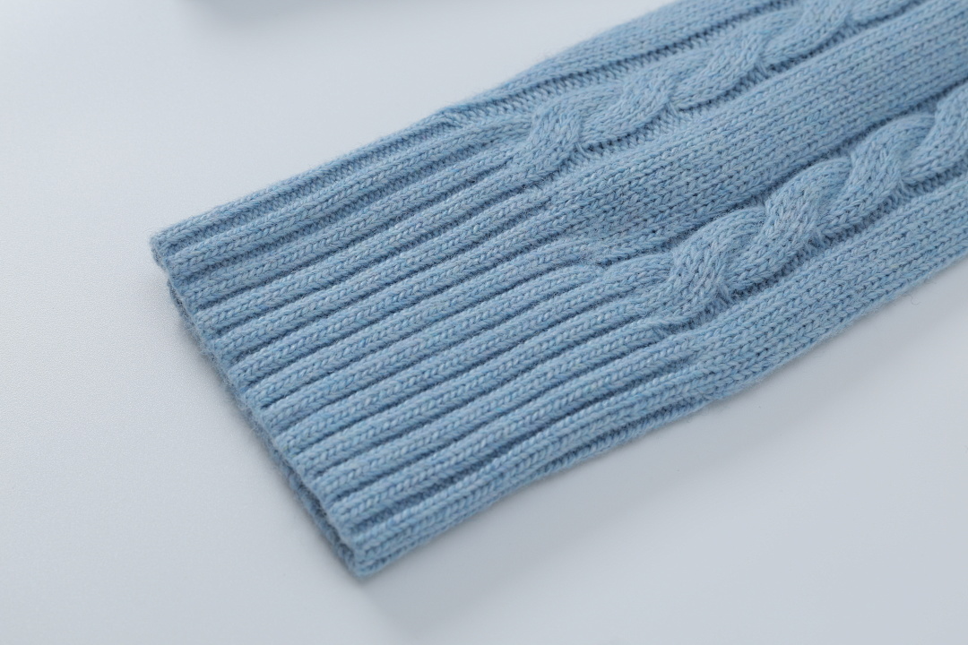 Ralph Lauren Cable-Knit Cotton Crewneck Sweater · TV41 — תמונה 11