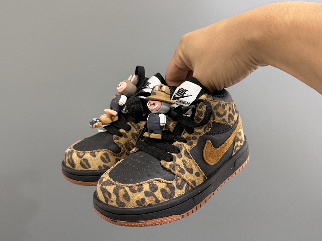 R02 Nike Jordan kids 41$ — תמונה 5