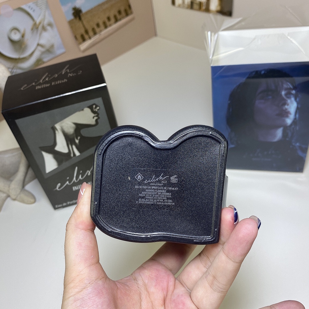 Billie Eilish Eilish No. 2 · JQKR — תמונה 5