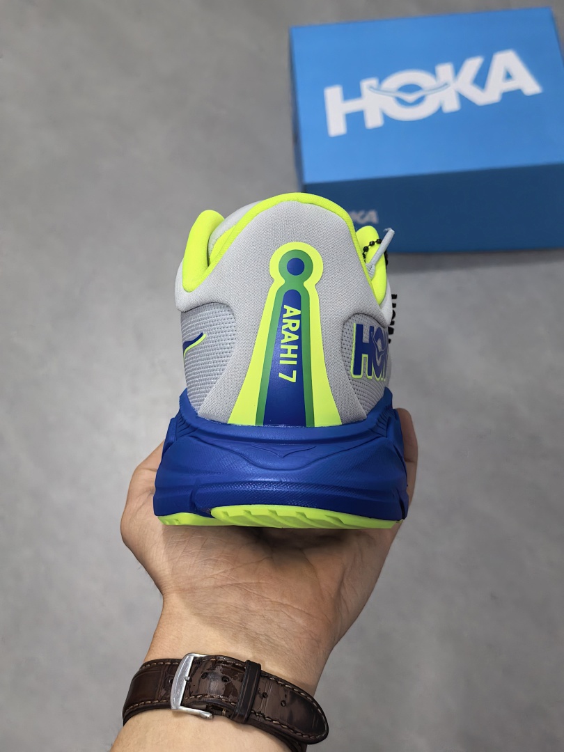 HOKA Arahi 7 · RTG9 — תמונה 2