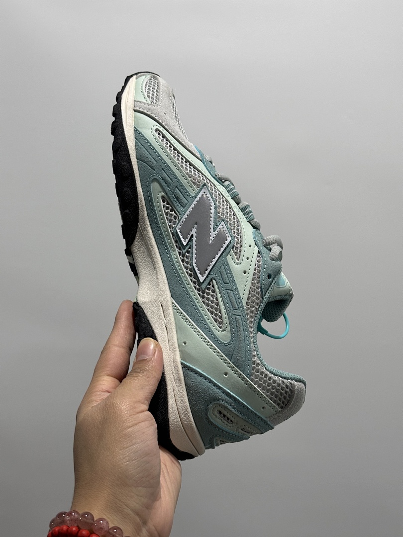 New Balance 204L · NBJ1 — תמונה 11