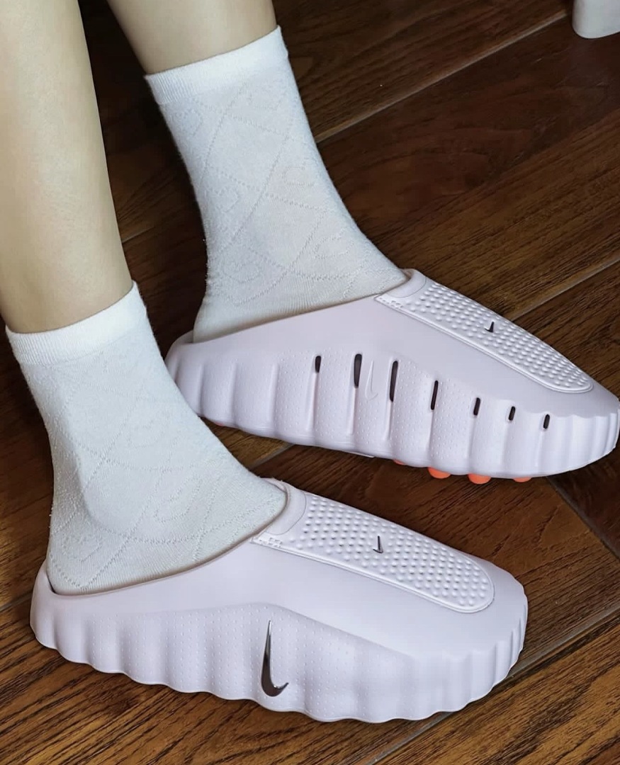 Nike Mind 001 Pregame Mules · BVC2 — תמונה 3