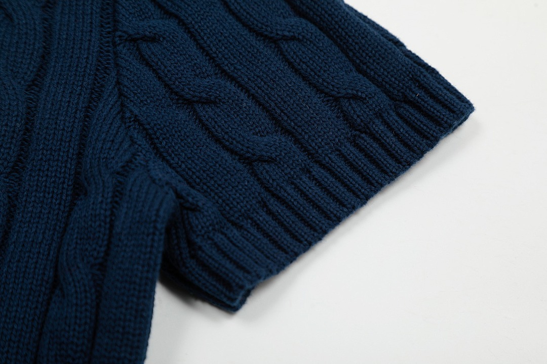 Ralph Lauren Cable-Knit Short Sleeve Sweater · KRF8 — תמונה 25