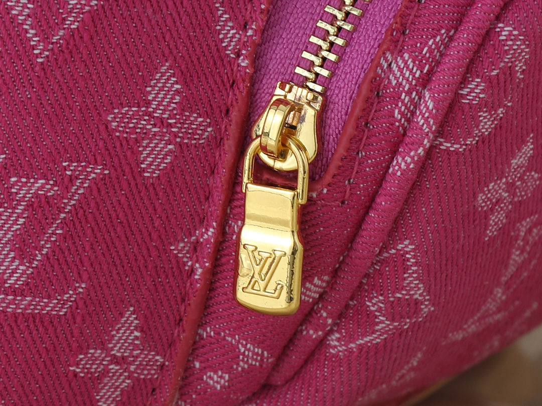 Louis Vuitton Montsouris · S89L — תמונה 9