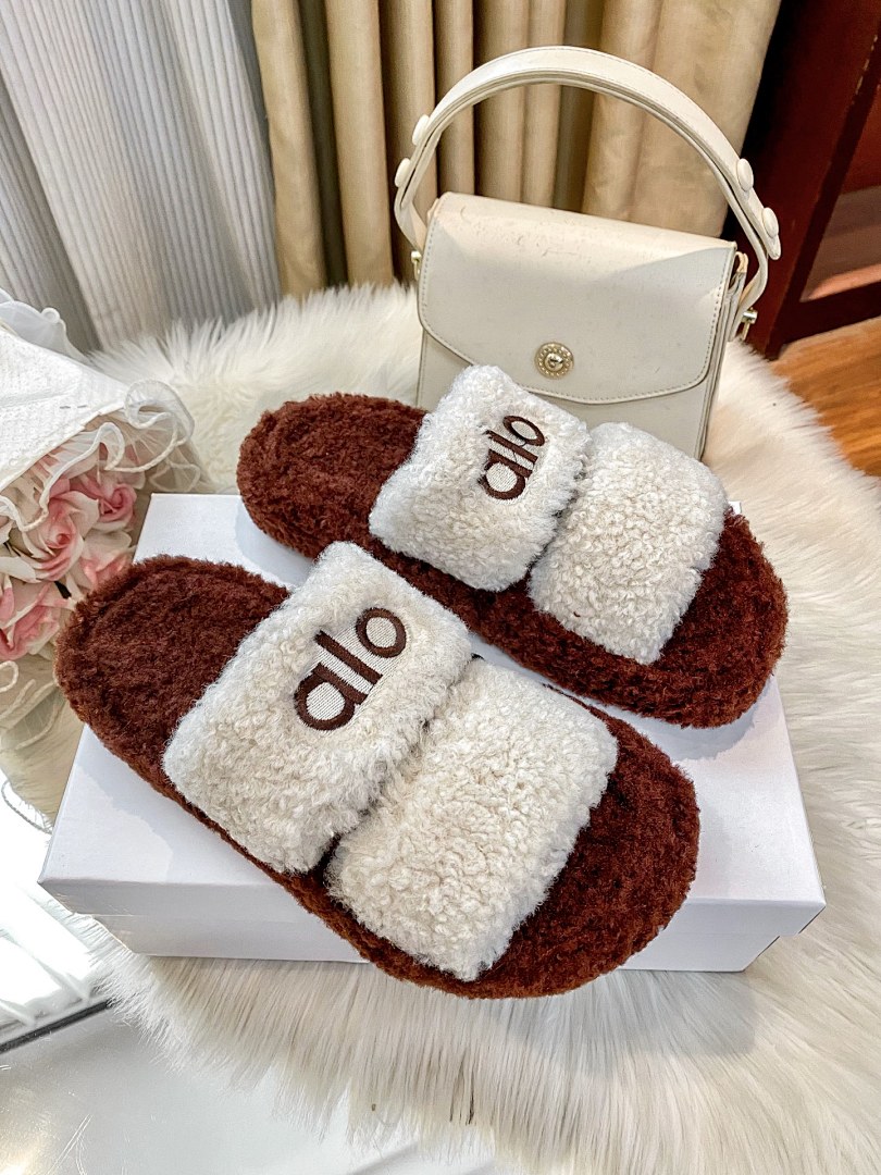 Chloé Woody · P6Y1 — תמונה 8