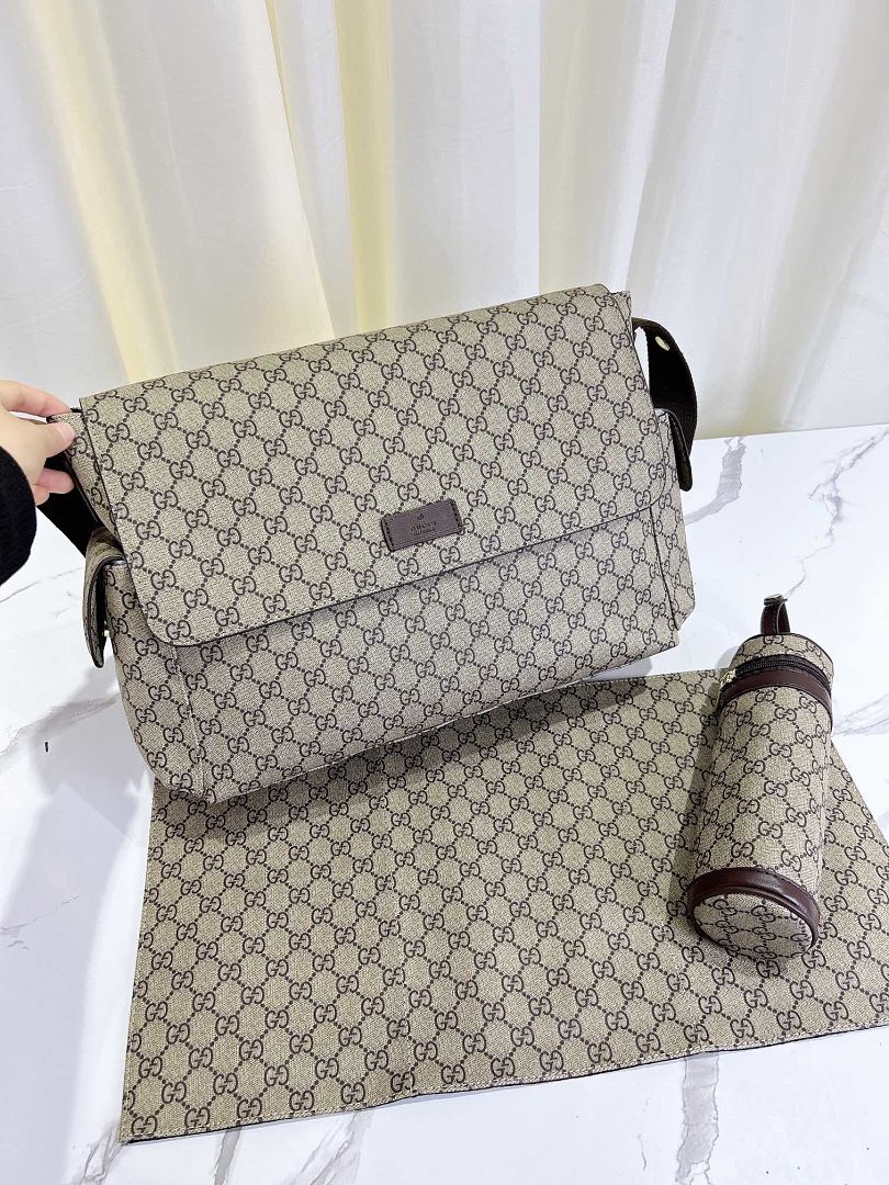 Gucci GG Supreme Diaper Bag · MAB — תמונה 4