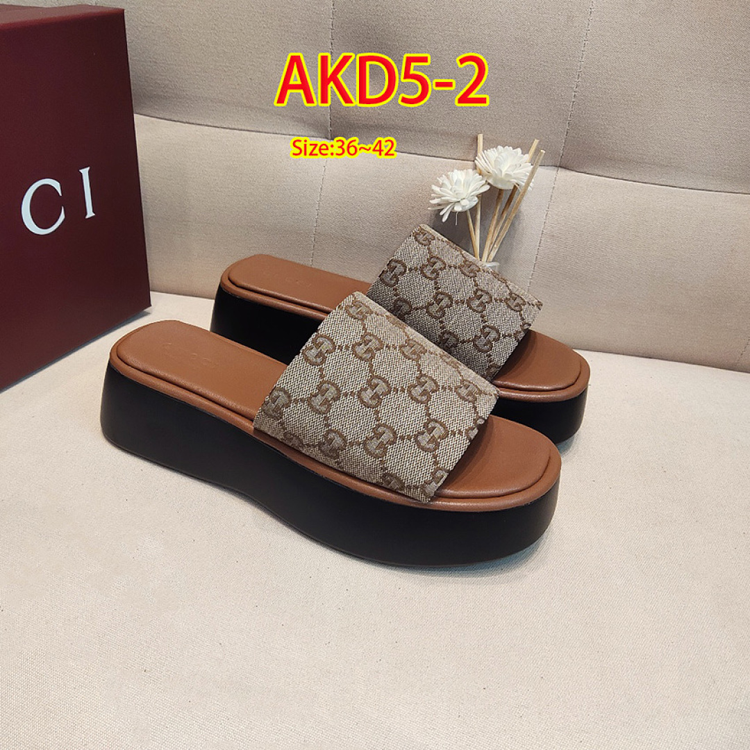 Gucci North Platform Slide Sandal · AKD5 — תמונה 13