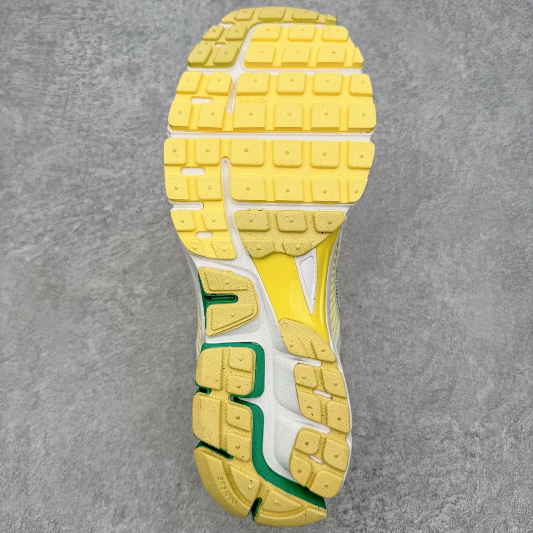 Nike Zoom Vomero 5 · LX05 — תמונה 3
