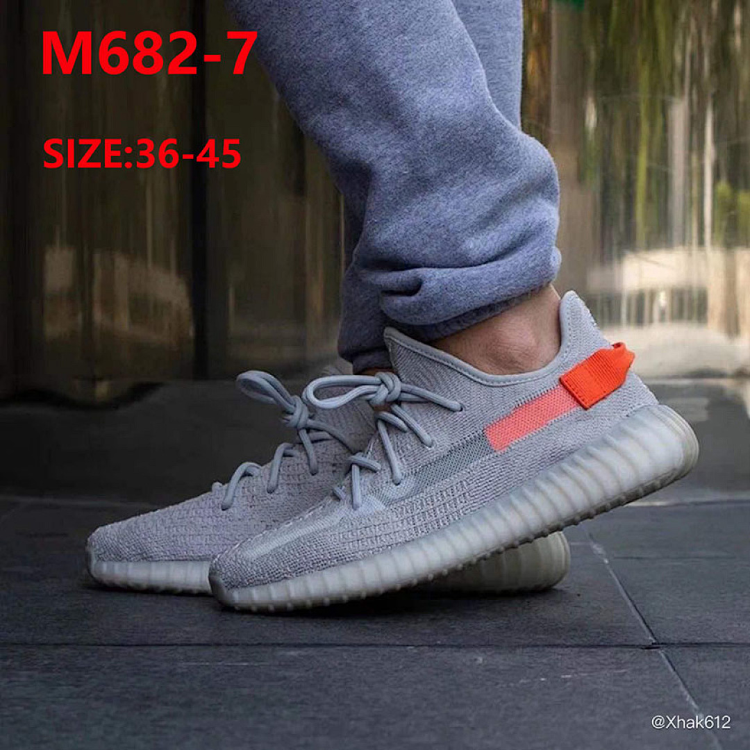 Adidas Yeezy Boost 350 V2 Triple · M682 — תמונה 19