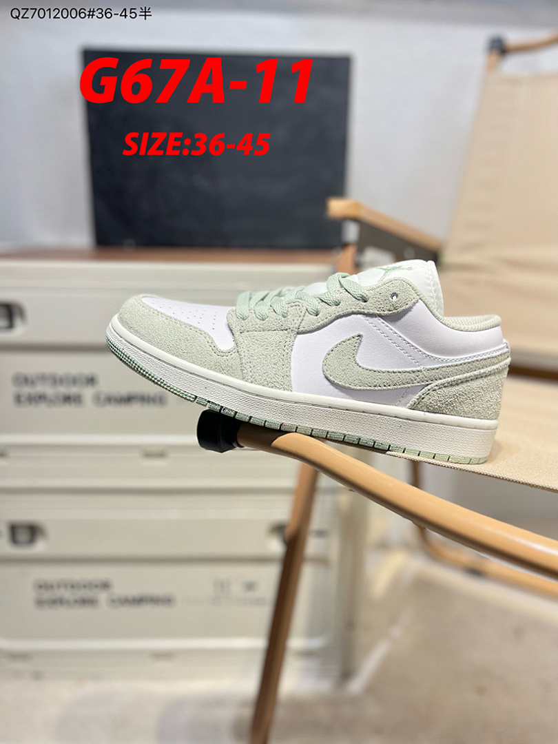 Air Jordan 1 Low OG · G67A — תמונה 23