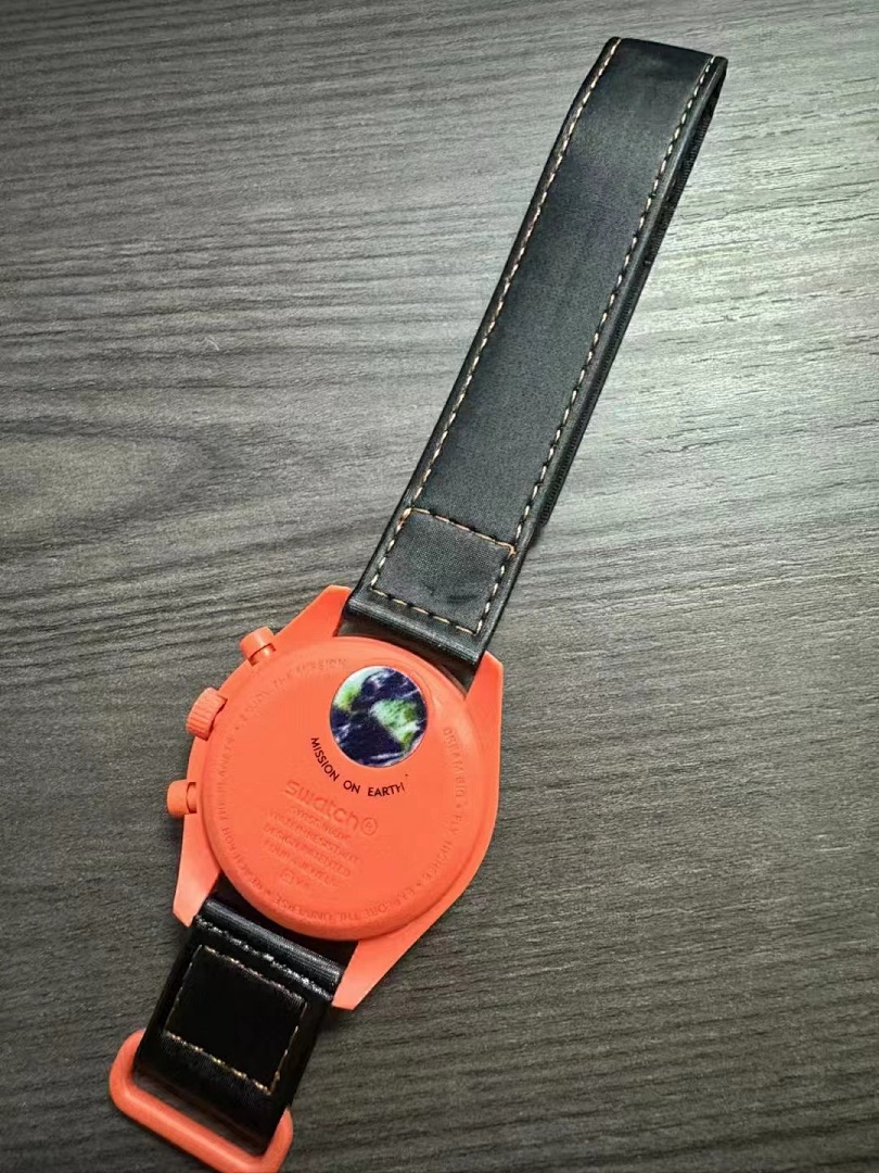 Swatch Mission to the Super Blue · Y66G — תמונה 9