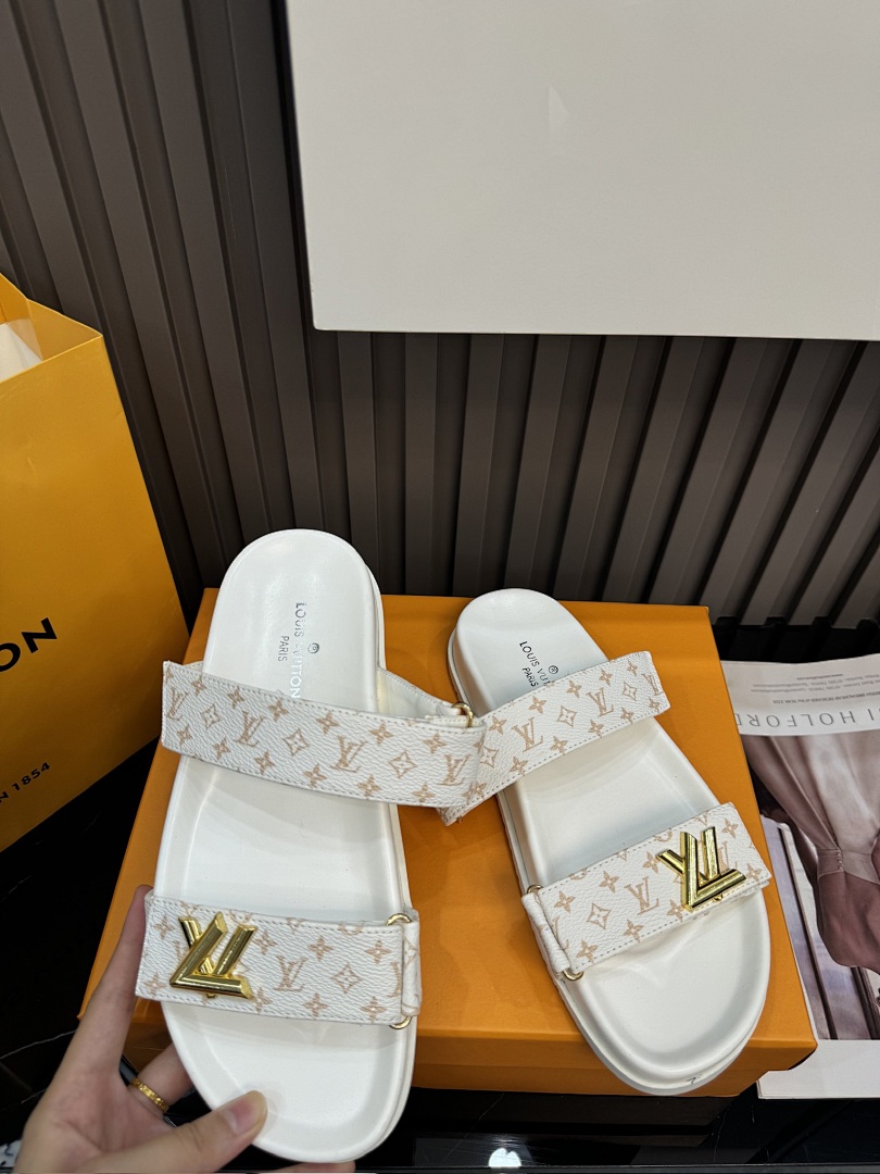 Louis Vuitton LV Sunset Flat Comfort · M15P — תמונה 7