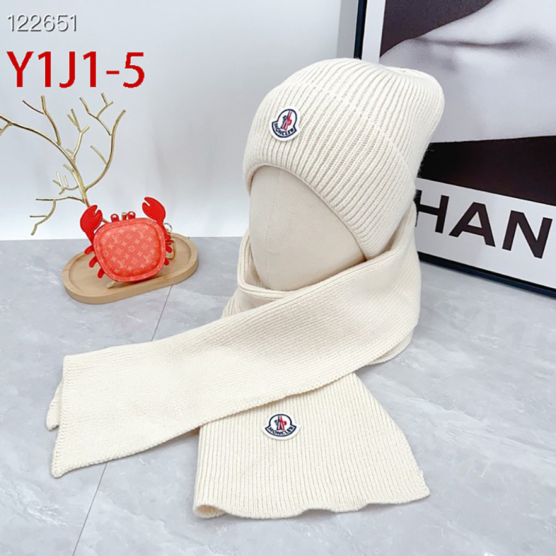 Moncler — כובע וצעיף · Y1J1